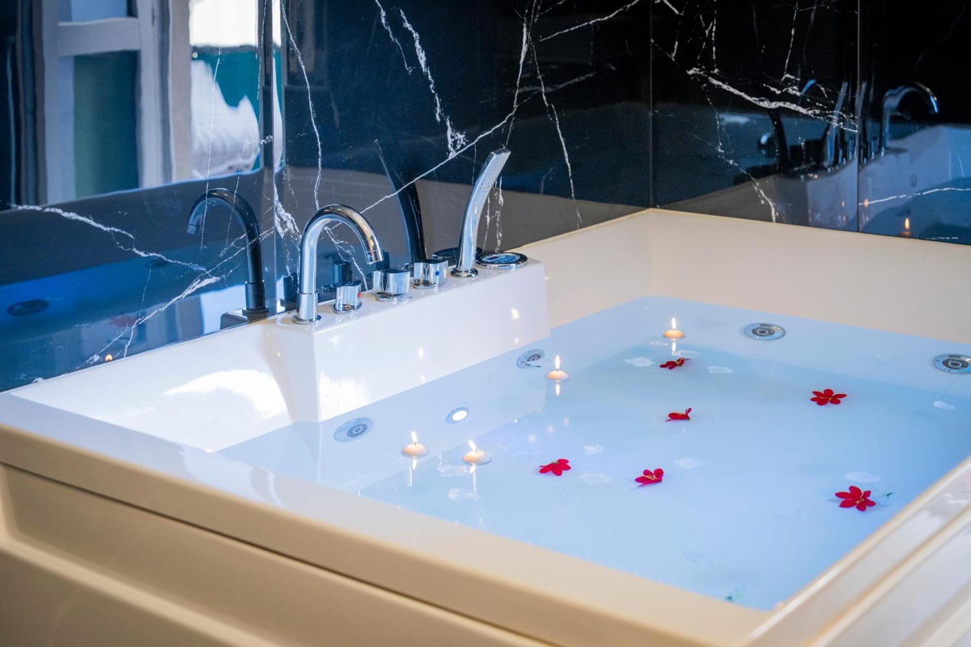 Exclusive With Jacuzzi Between Portofino And 5 Terre كيافاري المظهر الخارجي الصورة